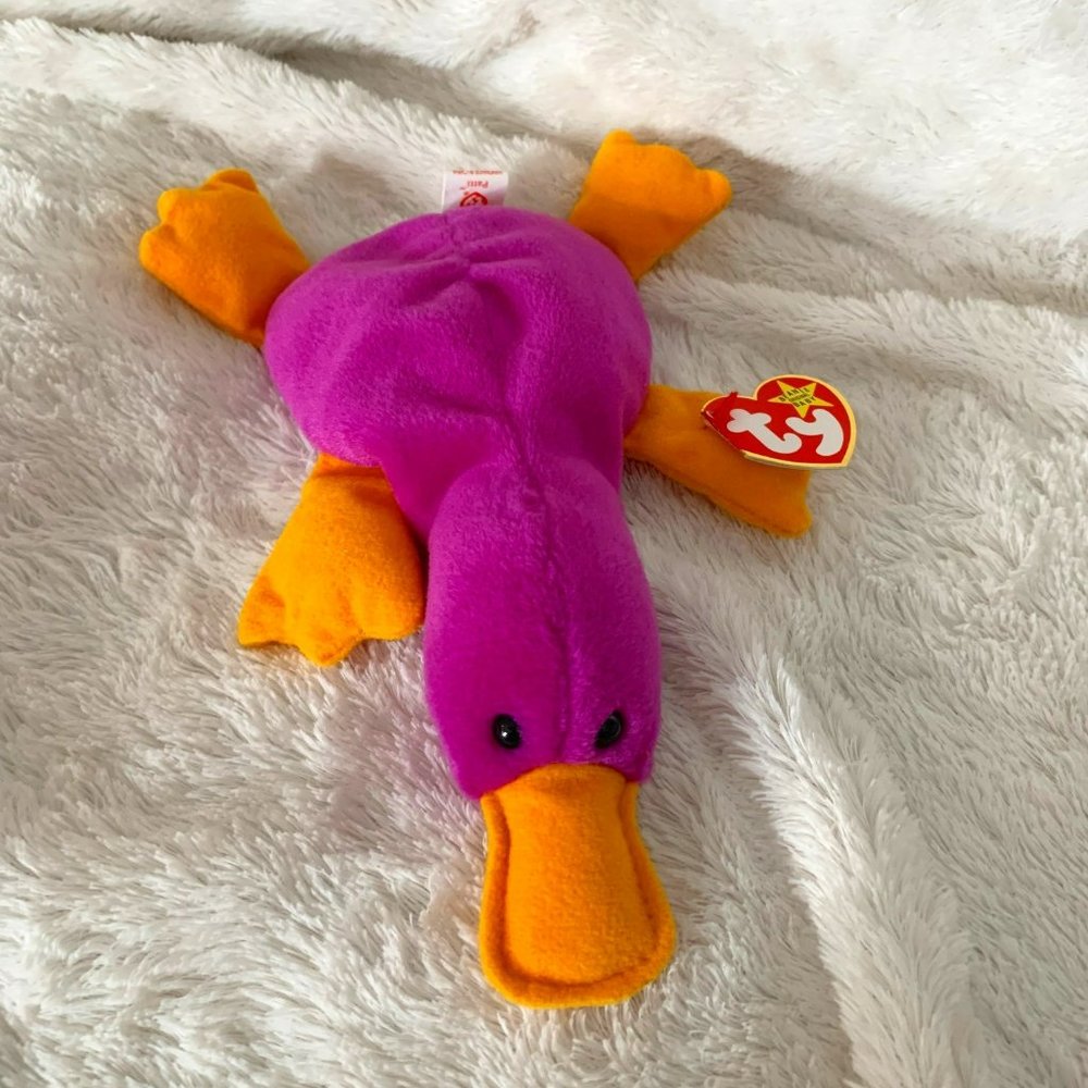 Beanie Baby Patti the Platypus - Original - RARE - MINT KEPT IN PLASTIC - ERRORS